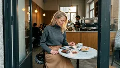 Amsterdam low cost: guida pratica per risparmiare su trasporti, alloggi e cibo